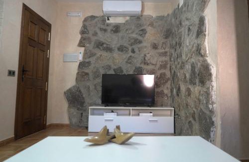 Torrejoncillo Apartment | Casa del Caño