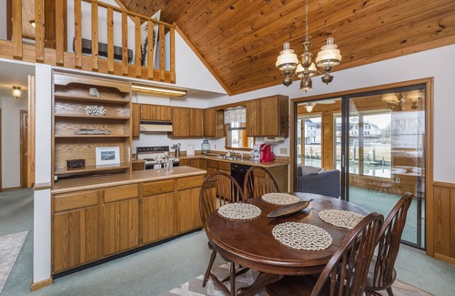 Captain's Cove House | Casa Del Canal is a fabulous Waterfront Vacation Home only minutes from Chincote