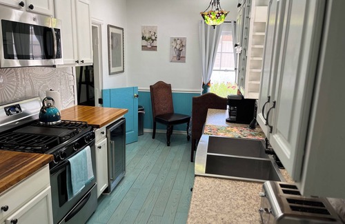Collins House | CASA DEL SOL a lovely retreat in historic Wickenburg