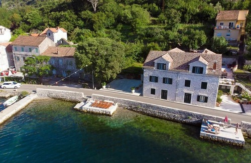 Kotor Old Town Villa | CASA DEL SOL ROZALIA