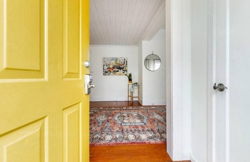 Alberta Arts District House | Casa del Sol - Walk to Alberta Arts District