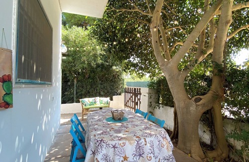 Capilungo House | Casa della Cupa a stone's throw from the sea