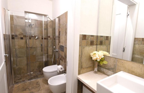 Montaldo Roero House | Casa delle Rocche