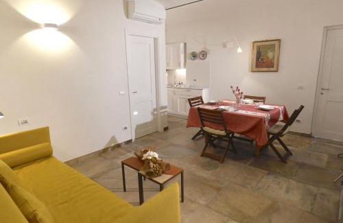 Montaldo Roero House | Casa delle Rocche
