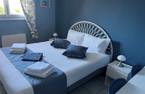 Maubourguet House | Casa Di fiore
