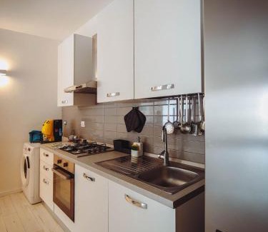 Gravina di Catania House | Casa di Marina, tra Etna e mare.