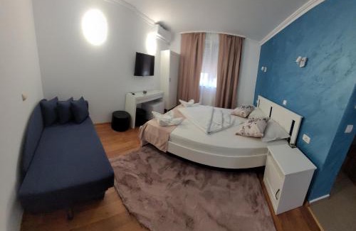 Sulina House | Casa Diana