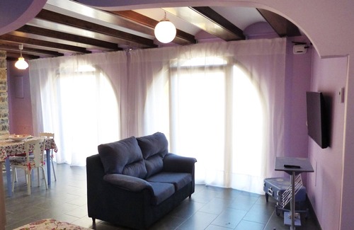 Boltana Apartment | Casa Dieste tourist apartments - Tefla apartment)