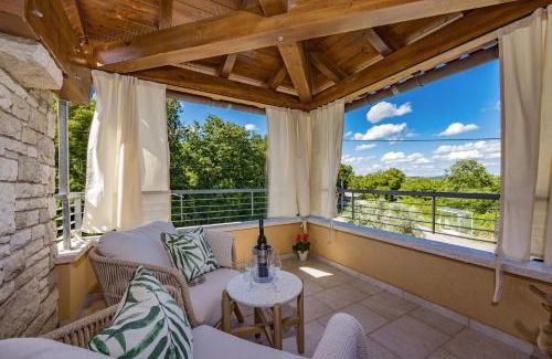Belavici Villa | Casa Dika Pool & Lounge - Happy Rentals