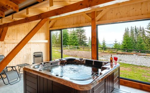 Marisel House | Casa din Deal