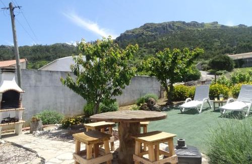 Praganca House | Casa Do Avô In Montejunto