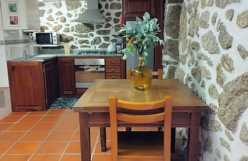 Gondufe House | CASA DO COSTEIRO BY ALMASTAY Near P.d.Lima, Incred.wiews, Swimming Pool. Nature