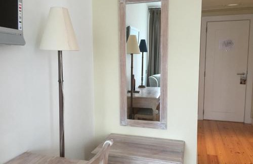 Sines House | Casa do Médico de São Rafael