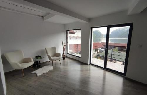 Dubova House | Casa Dobro Dubova