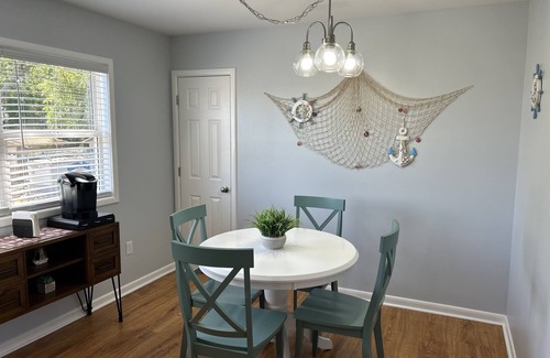 Colington Harbour House | Casa Domingo📍Outer Banks 🏡Entire Beach Home📈Community Pool and Pet Friendly!