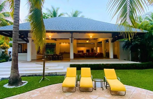 Iztapa Villa | Casa Don Willo