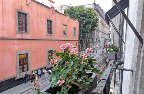 Historic Center Apartment | Casa Donceles PH1 Group Top Choice, Complimentary luggage storage