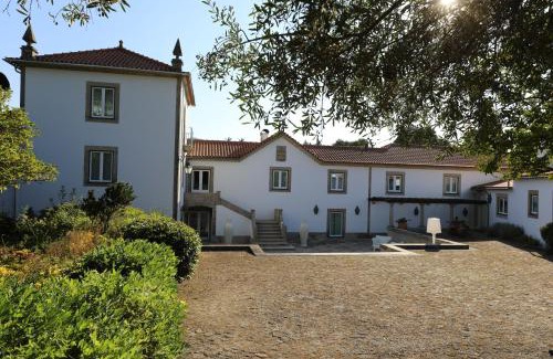 Facha Villa | Casa dos Macieis - Separate Wing of Main House, Entire Main House or Entire Guesthouse - Camino Santiago direct access & Optional Agritourism