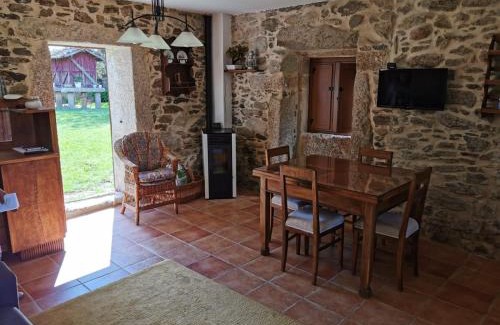 Mos House | Casa Eido Vello