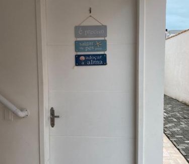 Indaia Apartment | Casa em Bertioga condomínio 200 metros da praia