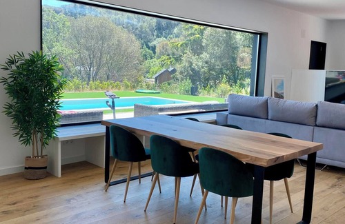 Vallromanes House | Casa en Plena Naturaleza