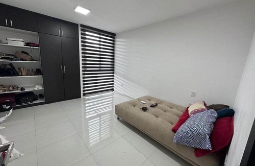 Samborondon Apartment | Casa en Samborondón