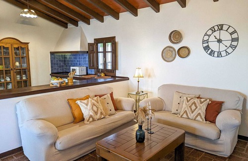 La Joya Cottage | Casa Encinar, Family friendly