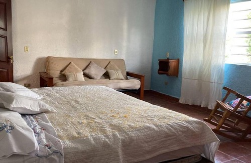 Cuautla House | Casa Entera en Cuautla Morelos con alberca y jardin