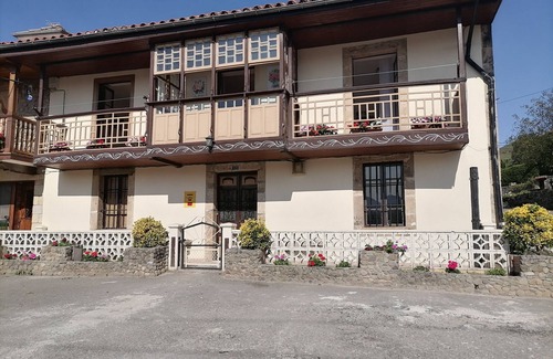 Abionzo House | CASA RURAL EL CARTERO