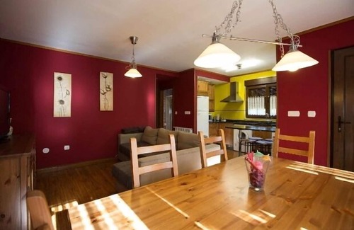San Martin de Valdetuejar Cottage | Casa Lara for 4 people