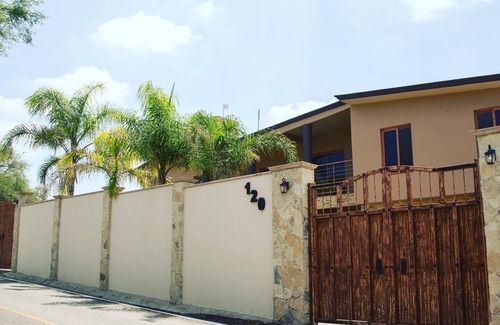 Aguascalientes House | Casa estilo California a 15 min de la Isla San Marcos y a 5 min. Del sabinal.