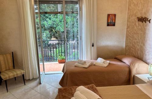 Riposto Apartment | Casa Etna Sea immersa nel verde a 5 min a piedi dal mare tra Etna & Taormina