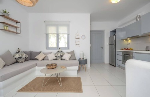 Stelida House | Casa Famiglia, Stelida