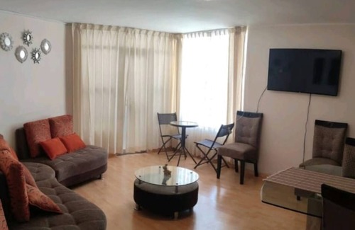 El Tambo House | Casa Familiar