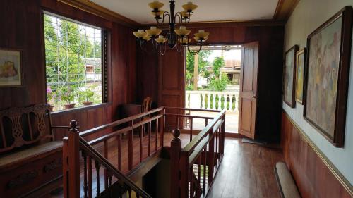Batac House | Casa Familya