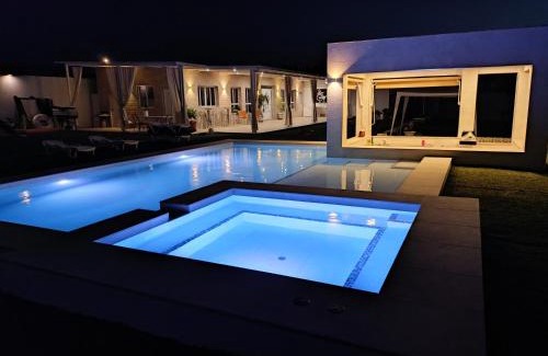 Fuentes de Andalucia House | Casa FERTONIA