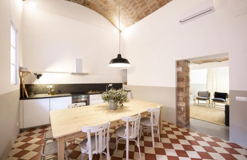 Sarria House | CASA FILOMENA