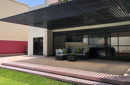 Cuernavaca House | CASA FLAMBOYAN