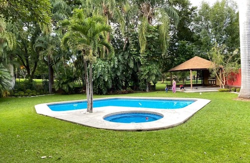 Cuernavaca House | CASA FLAMBOYAN