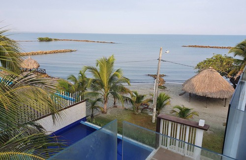 Sucre House | Casa frente al mar con piscina, terraza, aire acondicionado, totalmente dotada.