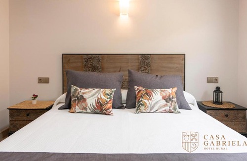 Jimenez de Jamuz Hotel | Casa Gabriela Hotel