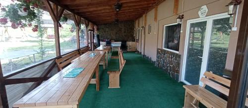 Nehoiu House | Casa Galeata