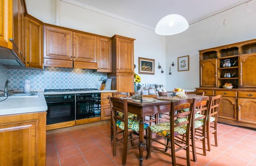 San Miniato House | Casa Girasole (SMN101) by Interhome