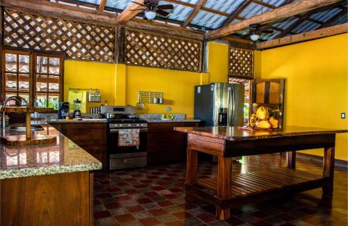 Mombacho Volcano Nature Reserve House | Casa Hacienda El Menco