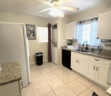 Delray Beach Villa | Casa Historica, a cozy 1940 cottage in Delray Beach, FL