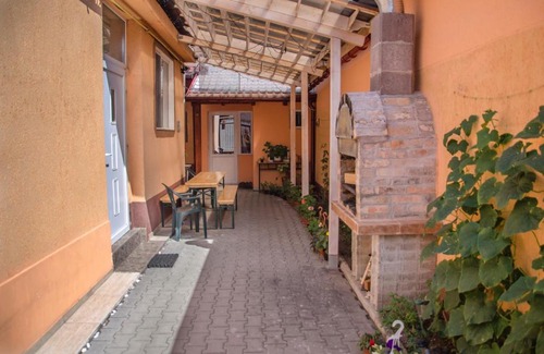 Hunedoara House | Casa Ina