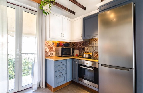 Old Town House | Casa Ithomi, 3 Bedroom Maisonnet, Old Harbor Chania