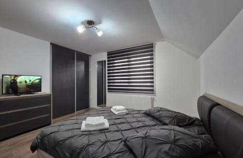 Nanesti House | Casa Iura