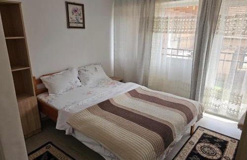 Carpinet House | Casa Izbuc