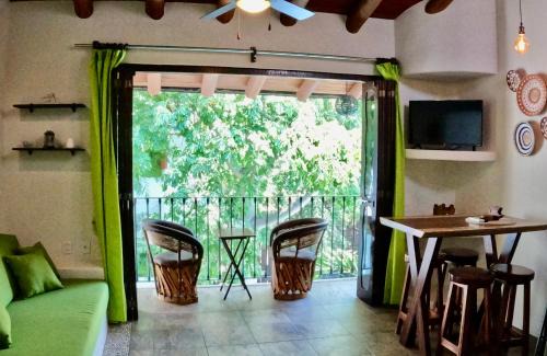 Playa la Madera Apartment | Casa Kaz: Penthouse 1 Bedroom